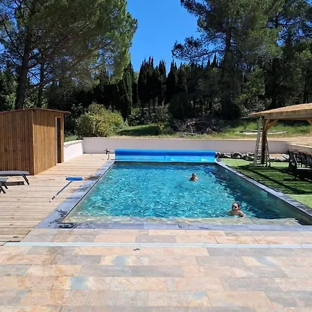 Villa Jolie Avec Piscine Chauffee